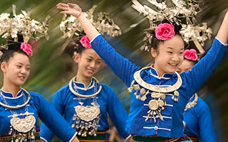 �M�B�����Ղ�ό��c�A�[