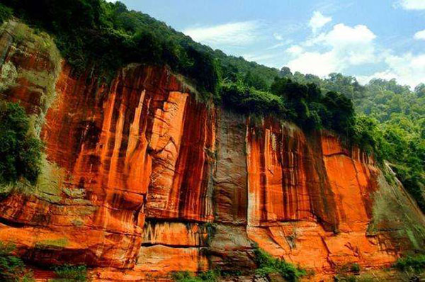 貴州 赤水丹霞（せきすいたんか）