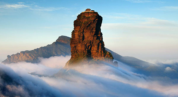 貴州 梵浄山（ぼんじょうざん）