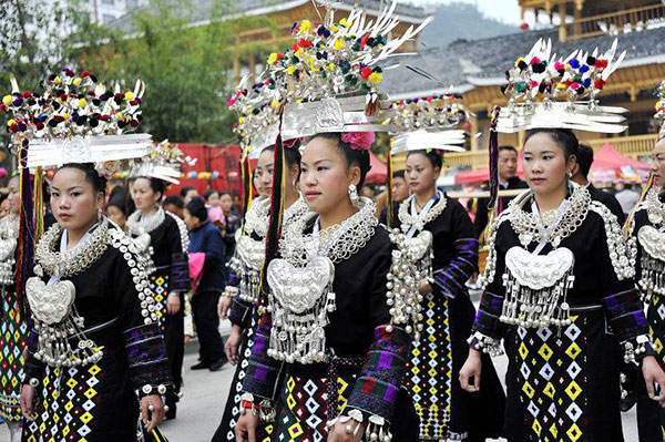 貴州　姉妹飯祭り