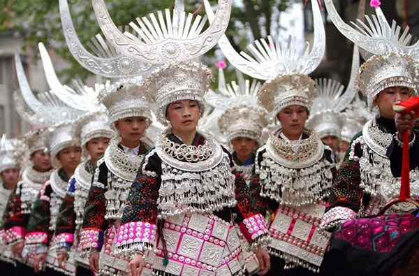 貴州　姉妹飯祭り
