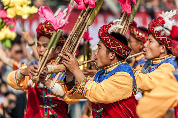 貴州 芦笙祭り 貴州 芦笙祭り