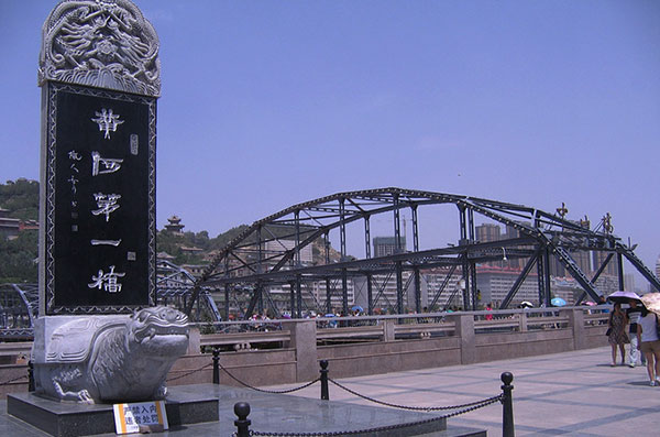 ���B���͓S��