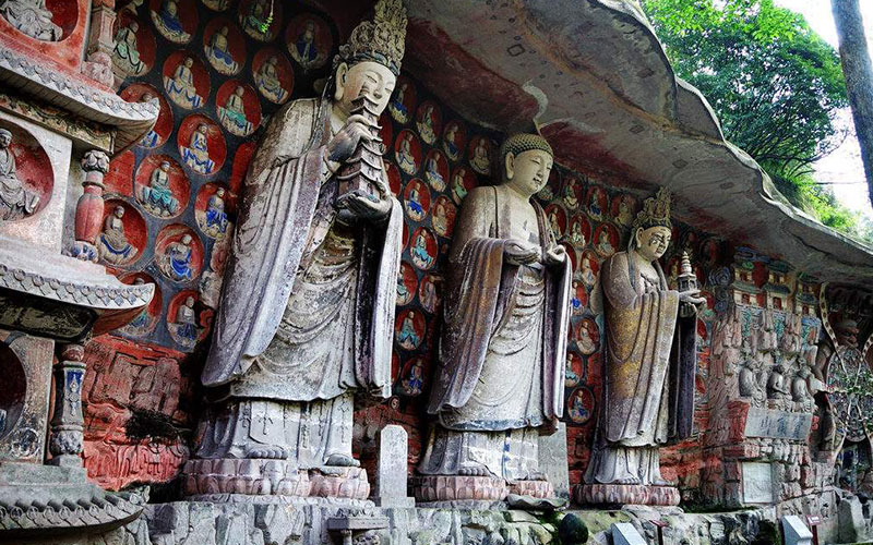 重慶武隆カルストと大足石刻3日間観光ツアー 重慶武隆カルストと大足石刻3日間観光ツアー