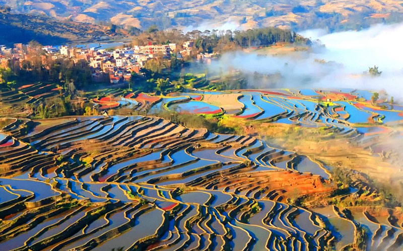 元陽棚田と昆明石林3日間観光ツアー 元陽棚田と昆明石林3日間観光ツアー