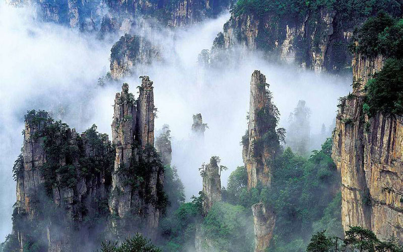 「人間仙境」 張家界武陵源3日間観光ツアー 「人間仙境」 張家界武陵源3日間観光ツアー