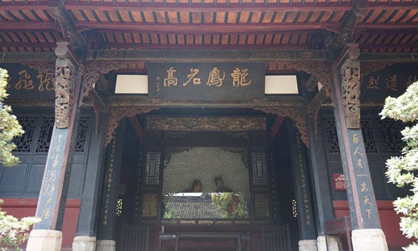 �z�E���K��