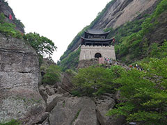 ���s���@�O���u�c�A�[