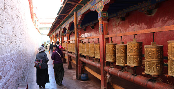 ���T �����`�F�����@�i�������j