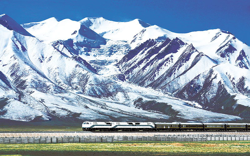 「青蔵鉄道で行くチベット３大都市周遊」 西寧・ラサ・ヤムドォク湖・ギャンツェ・シガツェ６日間観光ツアー