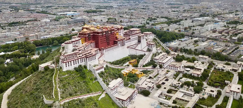 チベットラサ　ボタラ宮（布達拉宮）