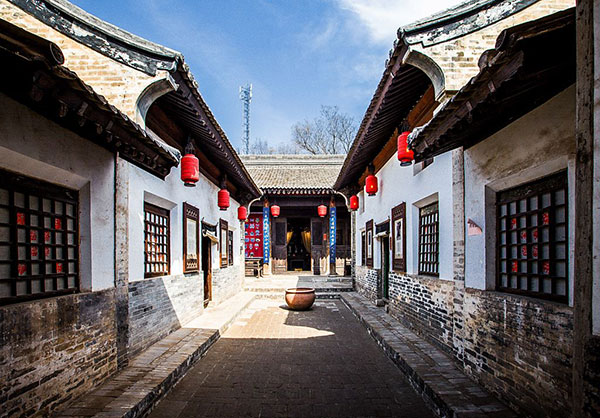 ����-�i�n�J�̌̋��E�}�Ƒ��i�Ƃ�������j