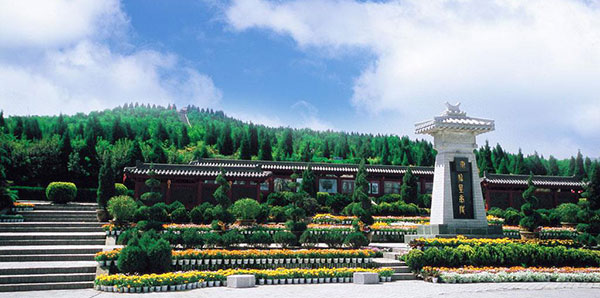 西安 秦の始皇帝陵 西安 秦の始皇帝陵