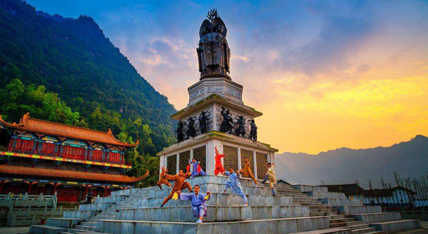 ���z�@���ю��i���傤��񂶁j