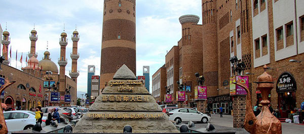 �V���E�����`�@�񓹋����ۃo�U�[��