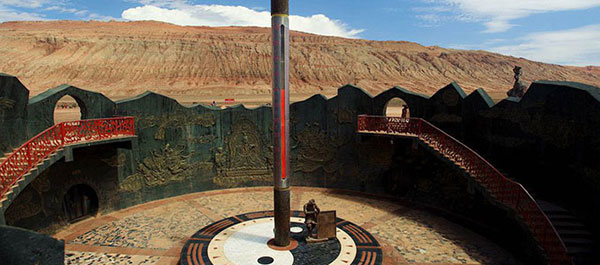 新彊トルファン 火焔山 新彊トルファン 火焔山