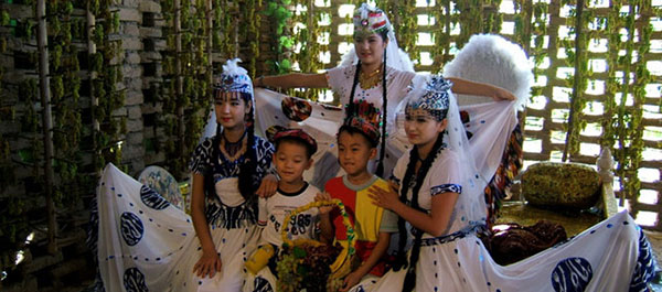 新彊トルファン 葡萄溝 新彊トルファン 葡萄溝