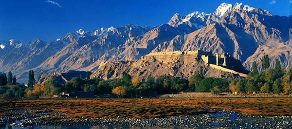 カシュガル石頭城古城遺跡 カシュガル石頭城古城遺跡