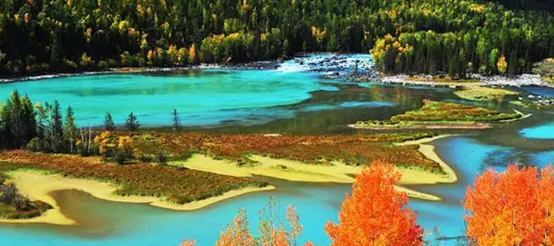 新疆 カナス湖 新疆 カナス湖
