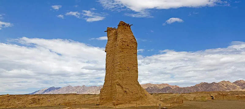 クチャ(庫車) クズルガハ烽火台 クチャ(庫車) クズルガハ烽火台