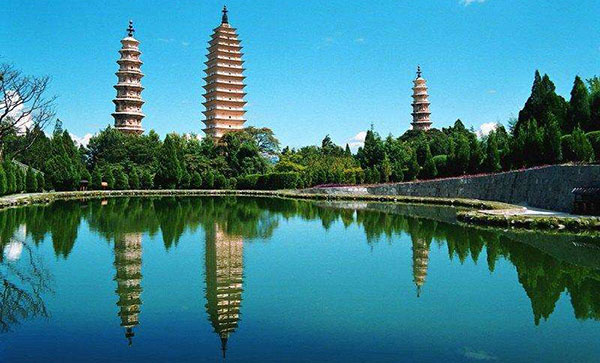 大理崇聖三塔 大理崇聖三塔