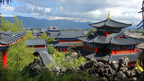 ��]�@�؎��y�i�{