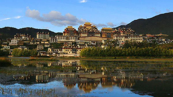 シャングリラ 松賛林寺 シャングリラ 松賛林寺