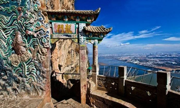 �����@���R����i��������]��イ����j